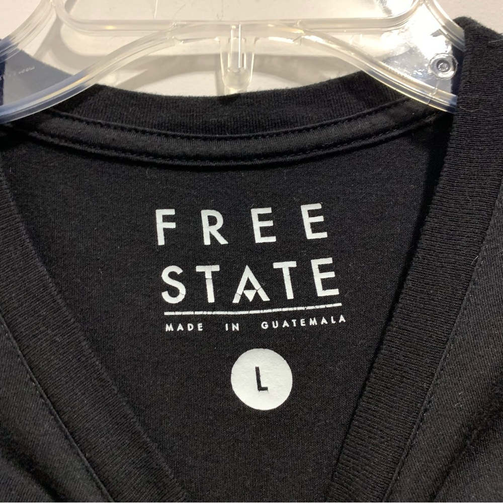 Free State Black Skeleton Graphic Tee Halloween - Picture 2 of 5